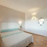 Baia Dei Mirti 4 People شقة
